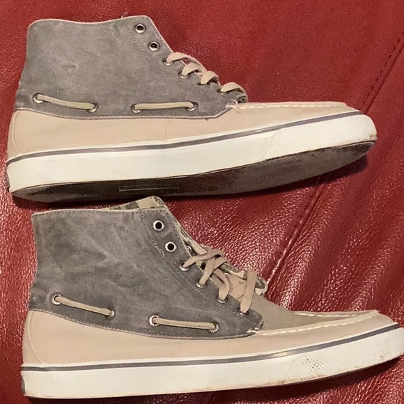 Sperry Hi-tops - Picture 7 of 9